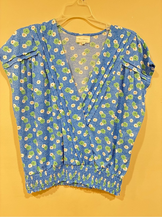 MELLODAY Tops - MELLODAY Blue Floral V-Neck Smocked Hem Blouse